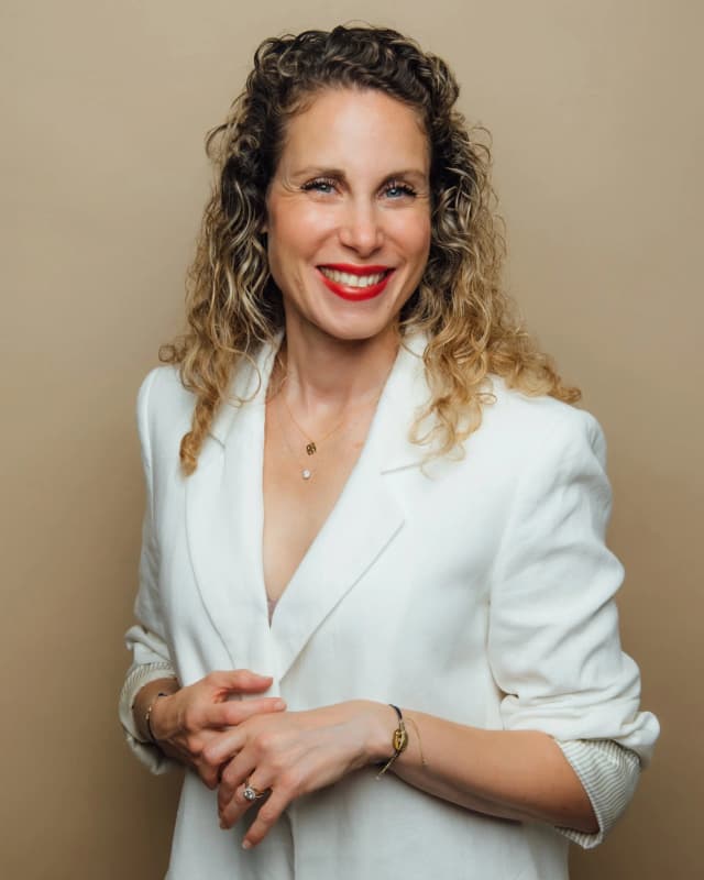 Sandra Bondon, psychopraticienne, hypnothérapeute et coach